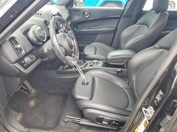 2019 MINI COOPER