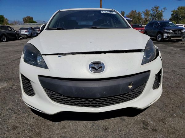 2013 MAZDA 3 Touring/GS
