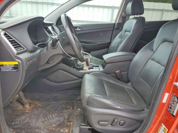 2017 HYUNDAI TUCSON