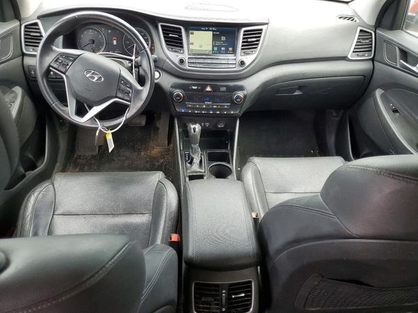 2017 HYUNDAI TUCSON