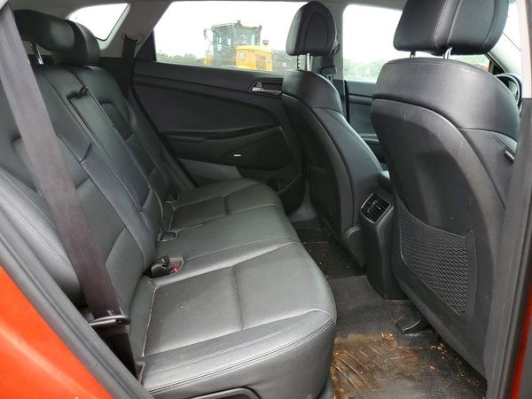 2017 HYUNDAI TUCSON