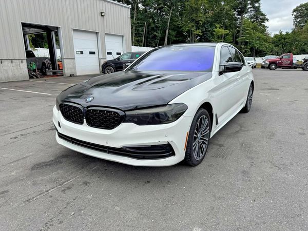 2020 BMW 530