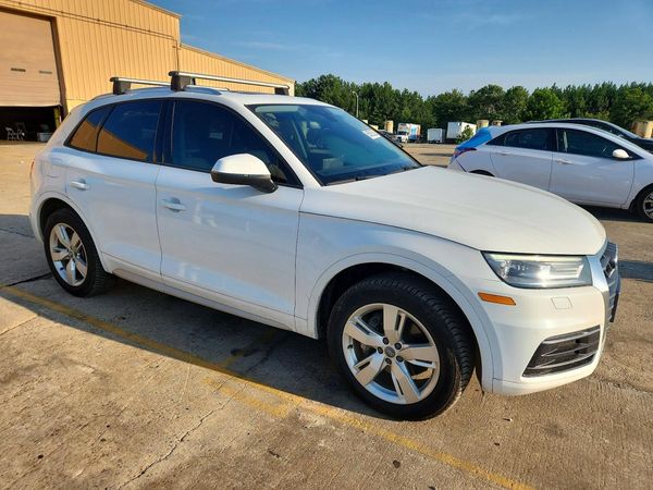 2018 AUDI Q5 quattro Premium
