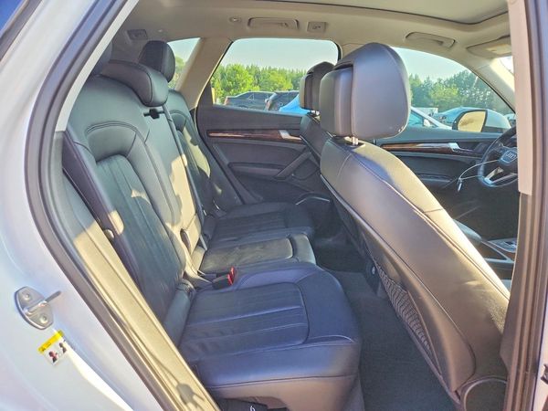 2018 AUDI Q5 quattro Premium