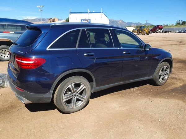 2019 MERCEDES-BENZ GLC