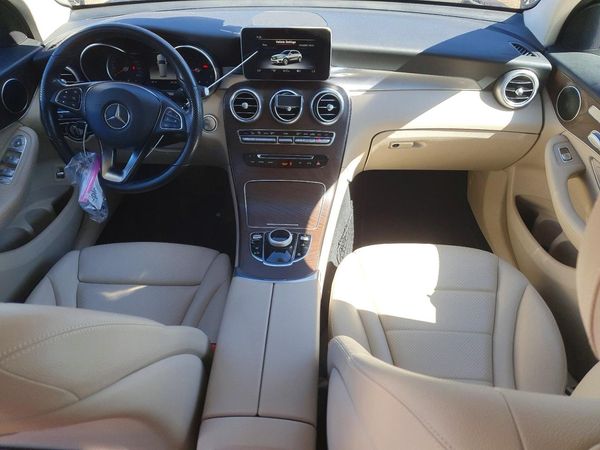 2019 MERCEDES-BENZ GLC