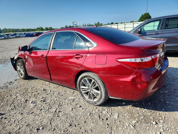 2015 TOYOTA CAMRY