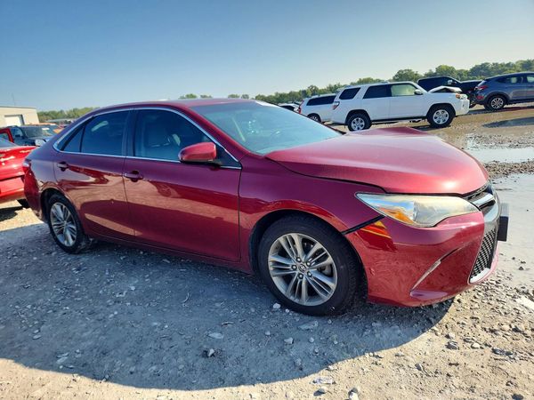 2015 TOYOTA CAMRY