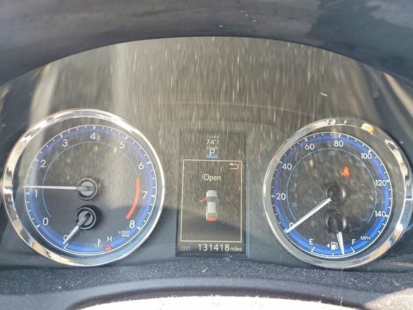 2017 TOYOTA COROLLA