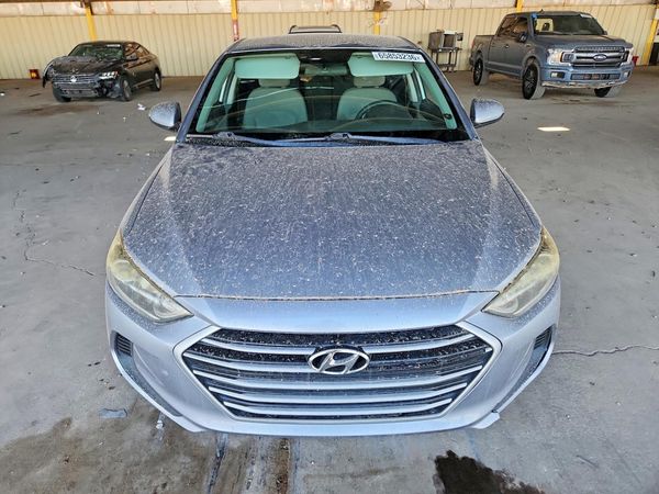 2017 HYUNDAI ELANTRA