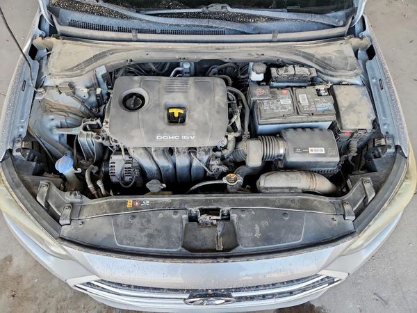 2017 HYUNDAI ELANTRA