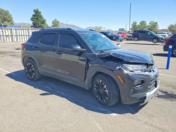 2023 CHEVROLET TRAILBLAZE LT — Passenger 3/4