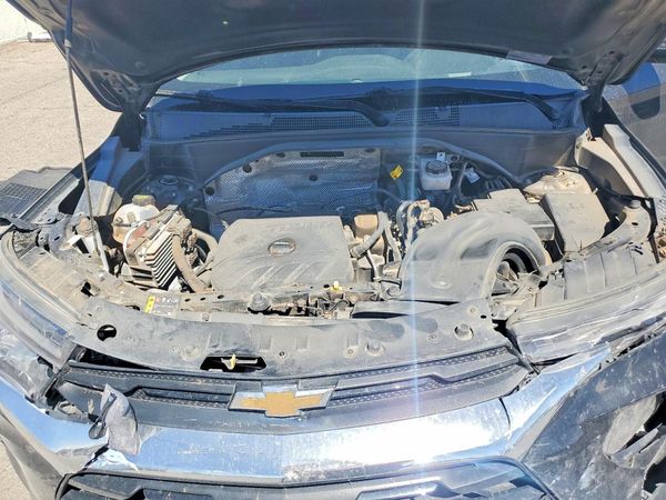 2023 CHEVROLET TRAILBLAZE LT — Engine bay