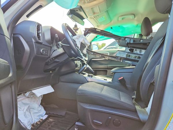 2022 FORD BRONCO Big Bend — DENT