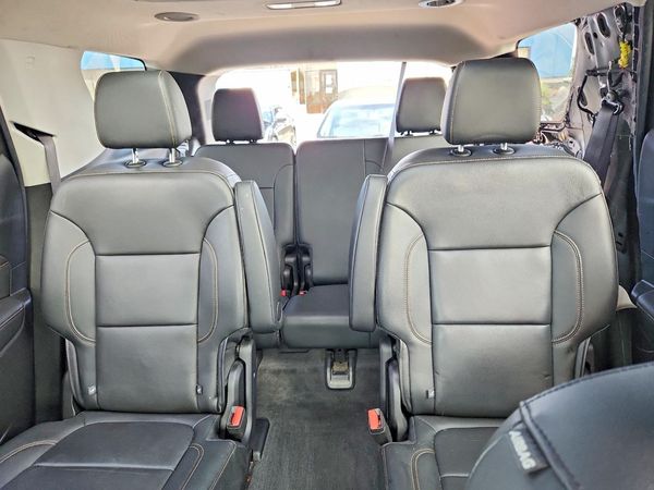 2019 CHEVROLET TRAVERSE LT