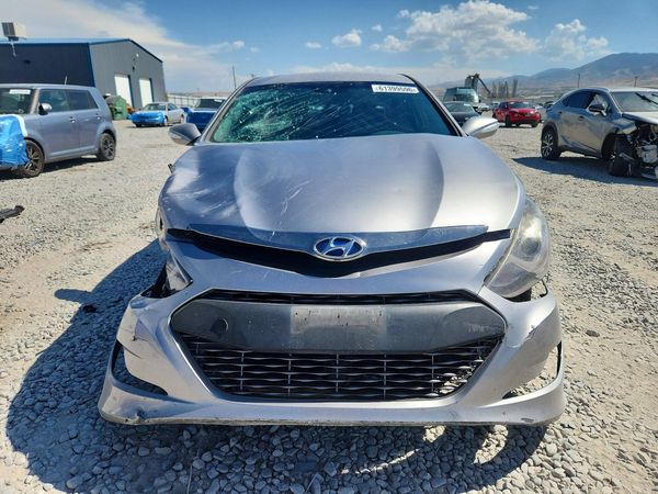 2013 HYUNDAI SONATA Hybrid / Hybrid Limited