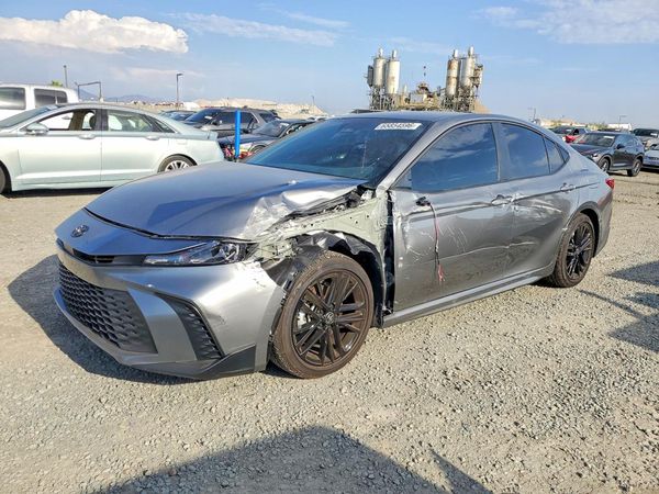 2026 TOYOTA CAMRY