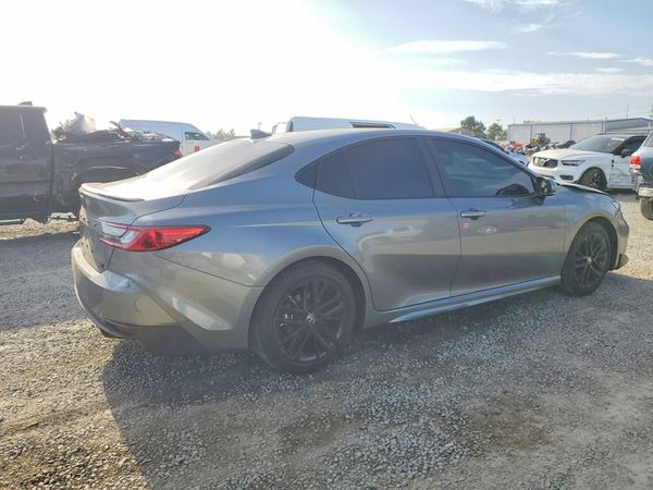 2026 TOYOTA CAMRY