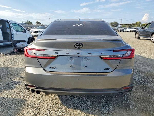 2026 TOYOTA CAMRY