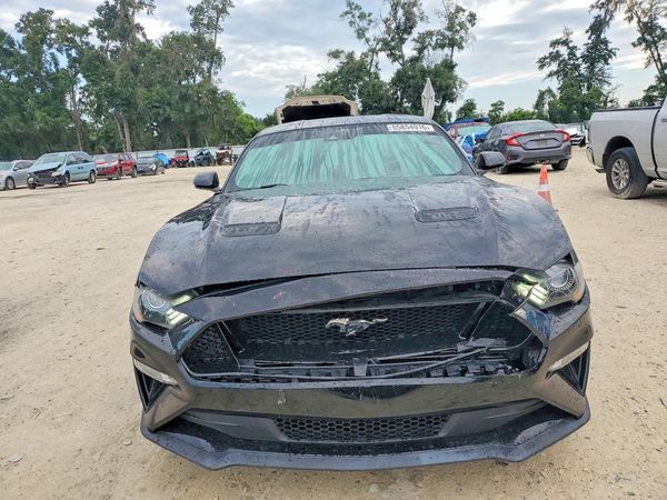 2022 FORD MUSTANG