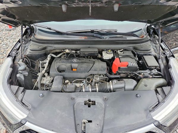 2021 ACURA RDX — Engine bay