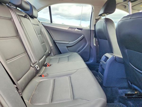2017 VOLKSWAGEN JETTA