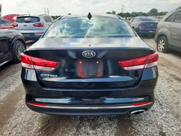 2016 KIA OPTIMA GL