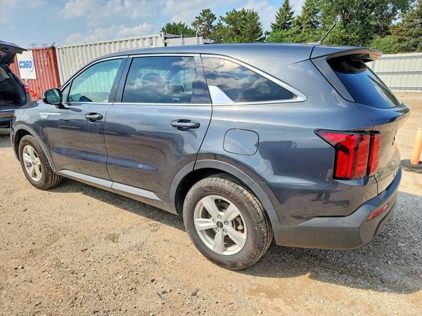 2022 KIA SORENTO LX