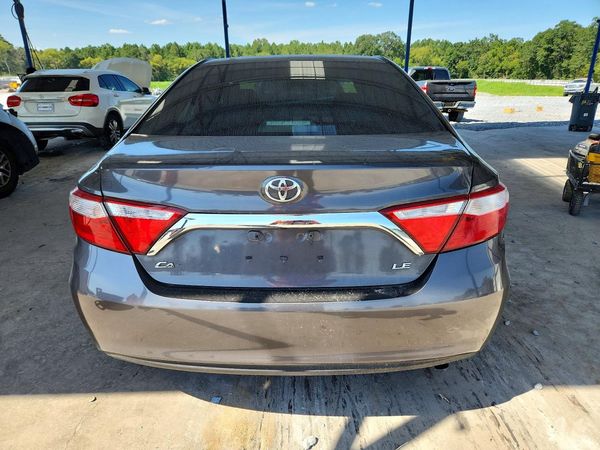 2016 TOYOTA CAMRY