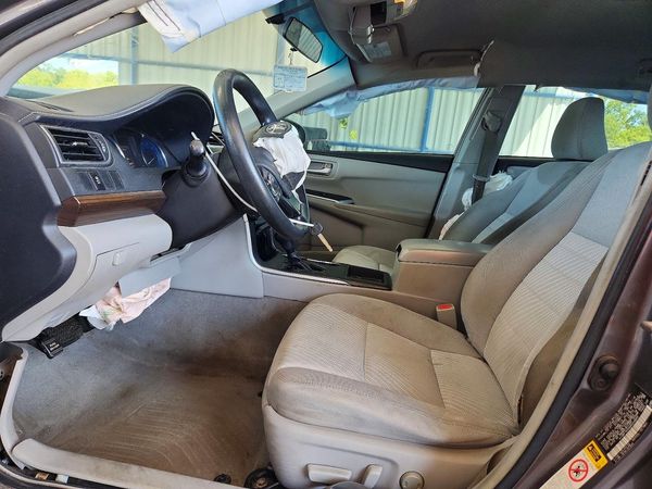 2016 TOYOTA CAMRY