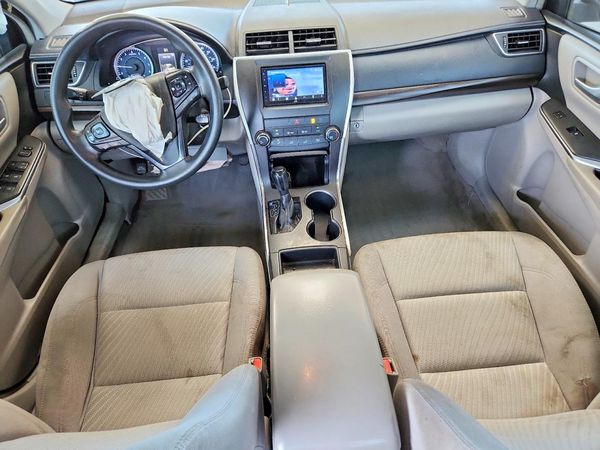 2016 TOYOTA CAMRY
