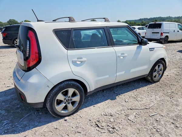 2017 KIA SOUL Base