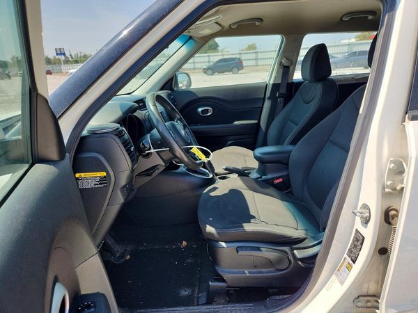 2017 KIA SOUL Base