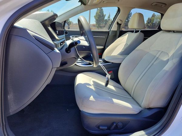 2023 HYUNDAI SONATA