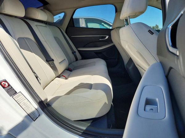2023 HYUNDAI SONATA