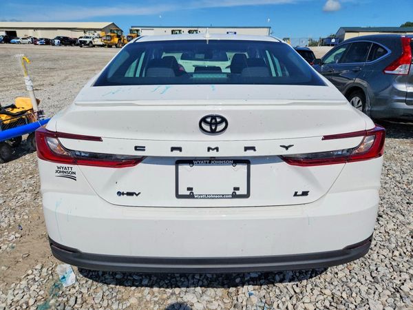 2025 TOYOTA CAMRY