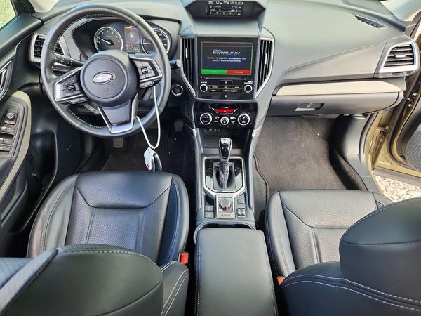 2022 SUBARU FORESTER