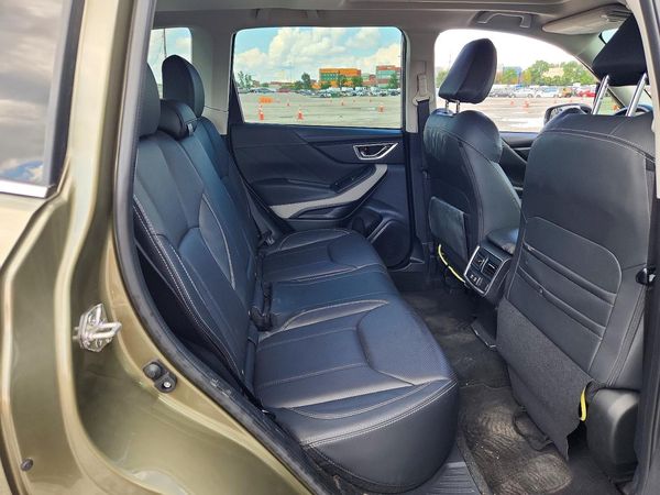 2022 SUBARU FORESTER
