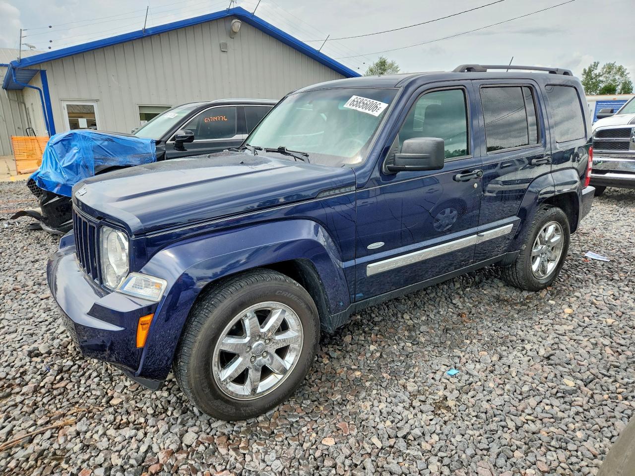 2012 JEEP LIBERTY Sport — Front 3/4