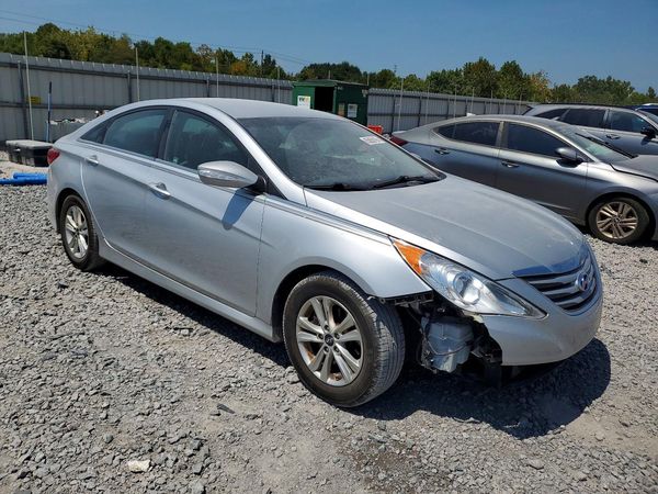 2014 HYUNDAI SONATA GLS/ GLS Popular — Passenger 3/4