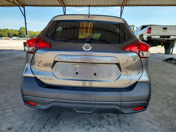 2018 NISSAN KICKS