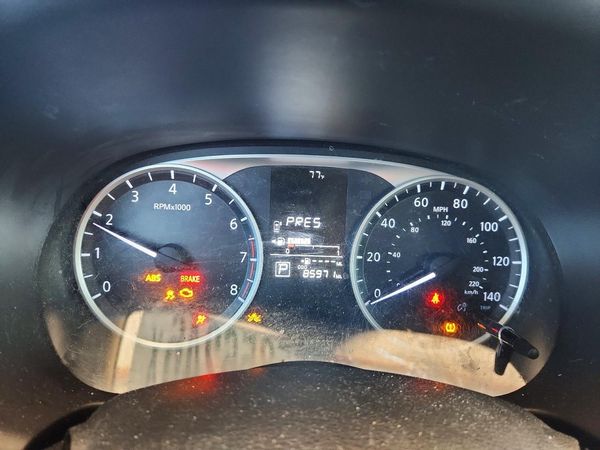 2018 NISSAN KICKS