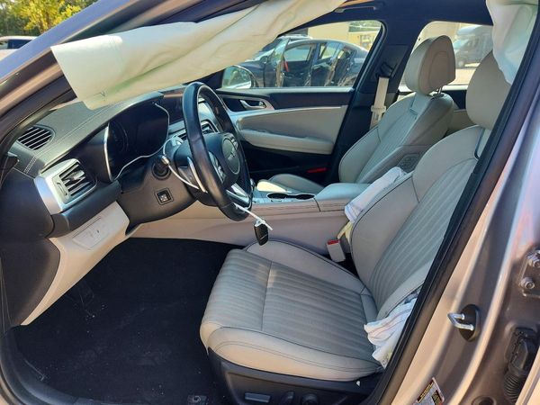2022 GENESIS G70