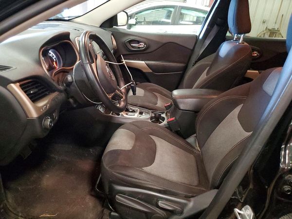 2018 JEEP CHEROKEE LATITUDE FWD