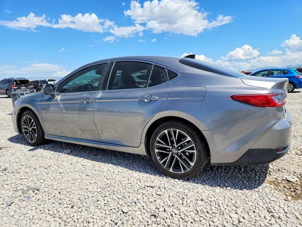 2025 TOYOTA CAMRY
