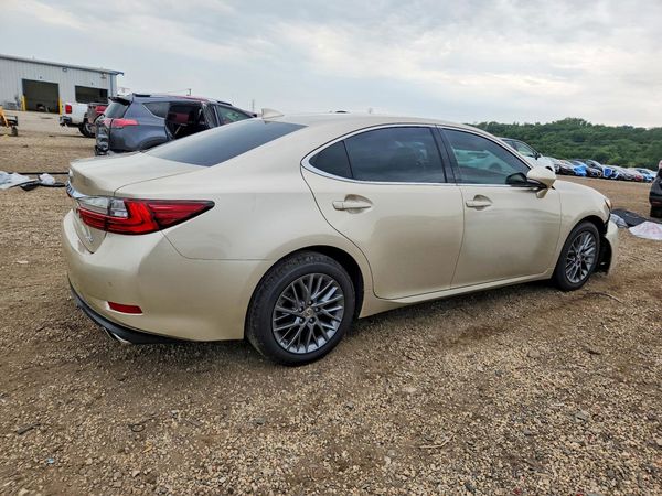 2018 LEXUS ES