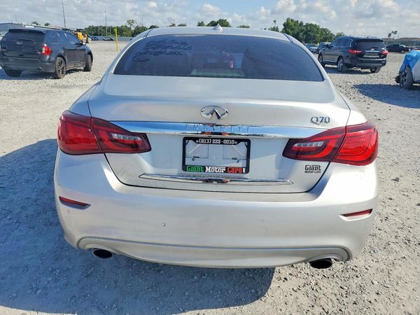 2018 INFINITI Q70