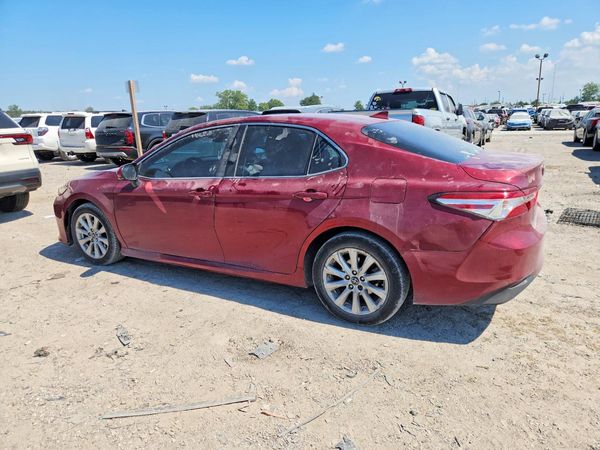 2019 TOYOTA CAMRY