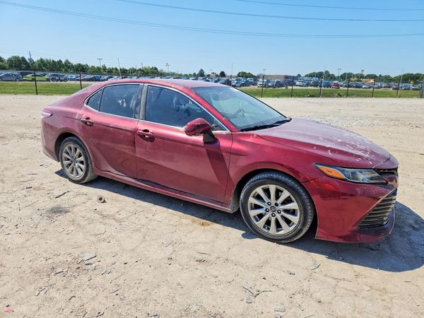 2019 TOYOTA CAMRY
