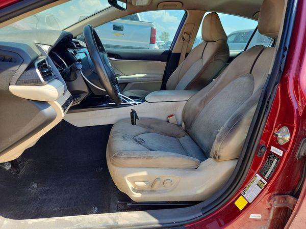 2019 TOYOTA CAMRY